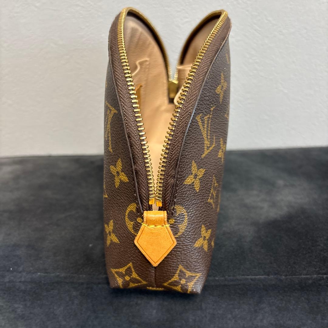 Louis Vuitton ルイヴィトンポシェットコスメティックポーチ