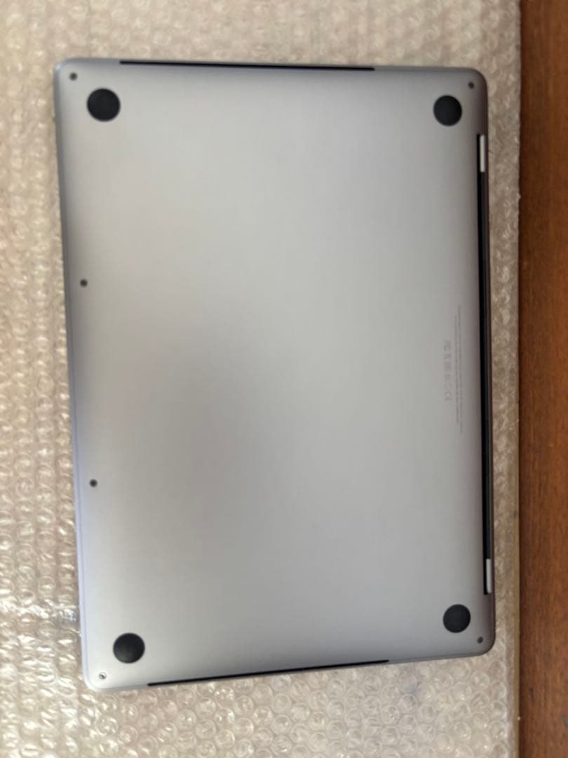 訳あり　MacBook Pro 13インチ　A1706 Retina 256G