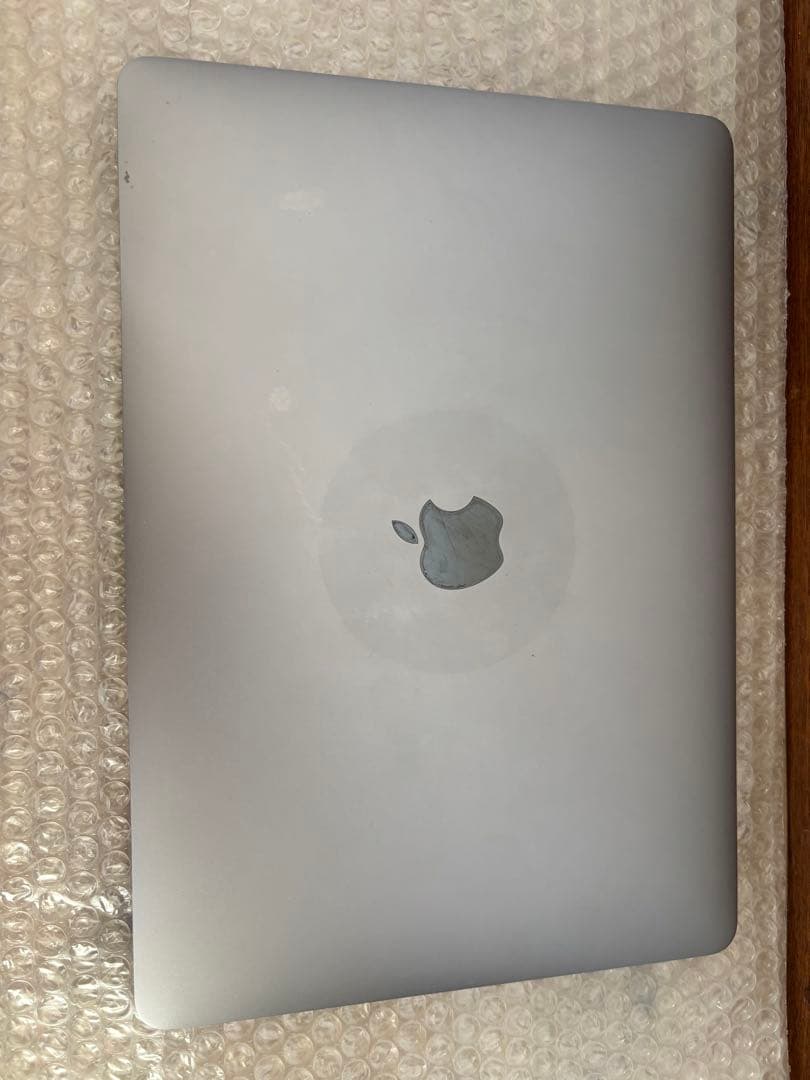 訳あり　MacBook Pro 13インチ　A1706 Retina 256G