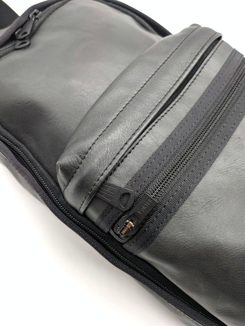 ✨️美品✨️ポーターアズール ボディーバック本革、PORTER