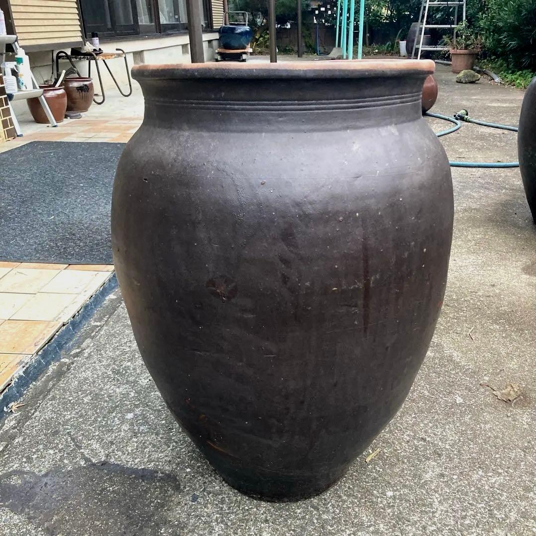 昭和レトロ。アンティーク陶器製焦茶の水鉢 円筒形63センチ。