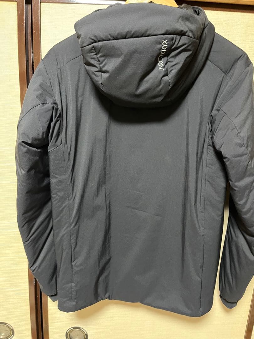 アークテリクス アトム ヘビーウェイトフーディ S 2025年購