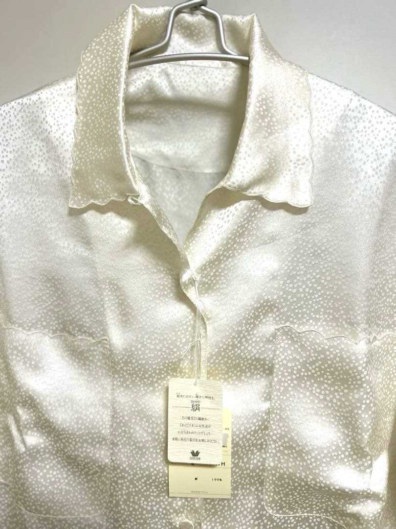 【新品未使用】タグ付　ワコール　ケサラ　パジャマ　シルク100% 上下セット