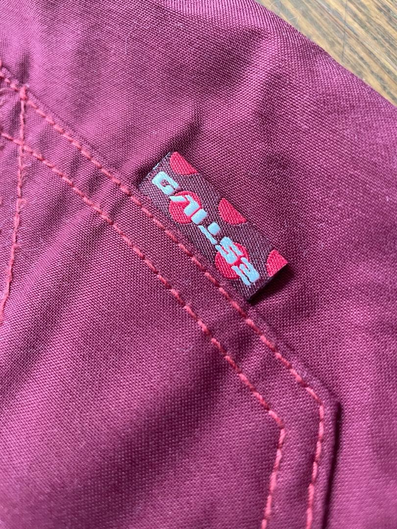 【極美品】エスティボ　スノーボードウェア上下セット 【Ｍサイズ】