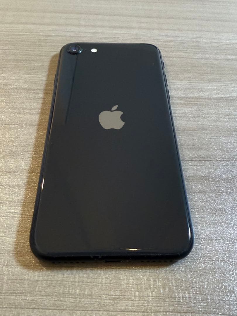iPhone SE (第2世代) ブラック本体(ケース箱付き)