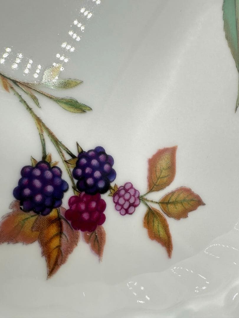 ロイヤルウースター エベシャム ゴールドキッシュディッシュ お皿 大皿