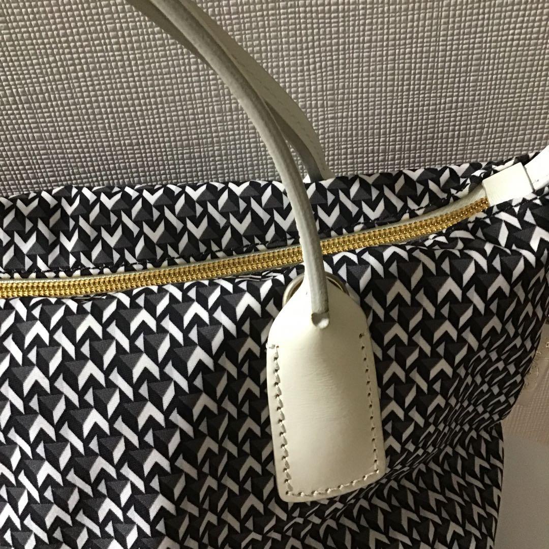 ロベルタ ピエリ ショルダーバッグ