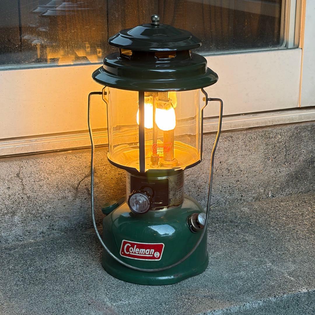 レストア済み】 Coleman 220H ランタン 1974年11月 中古