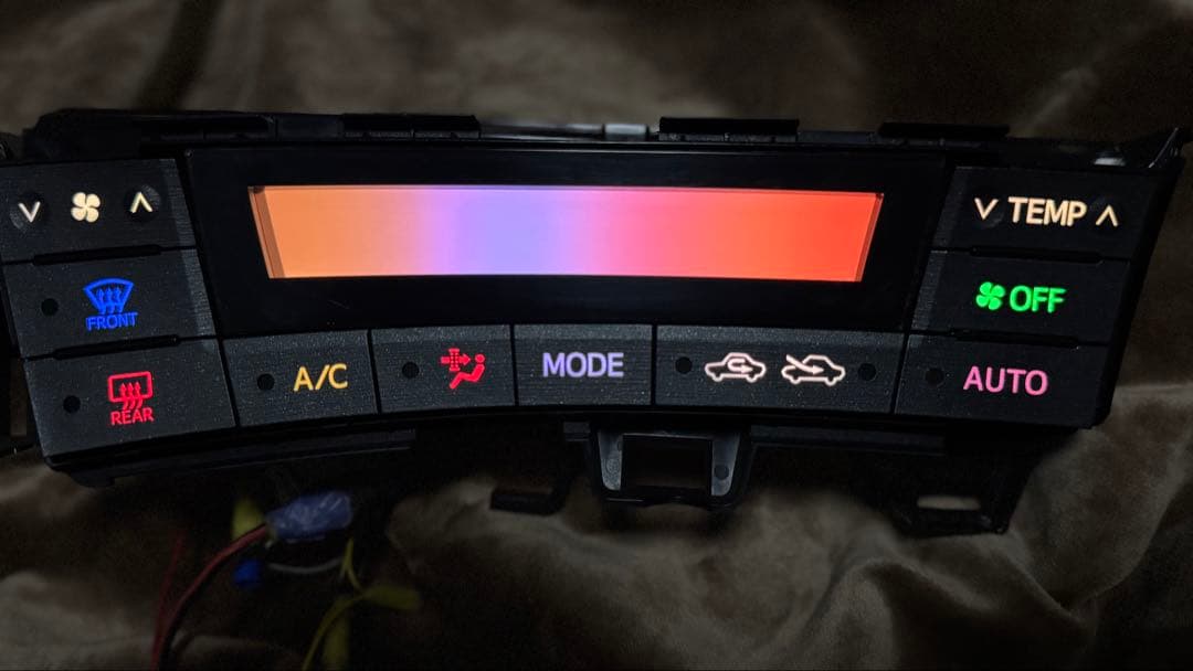 ZVW30 プリウス 前期 エアコンパネルLED打ち替え品　自動変化レインボー