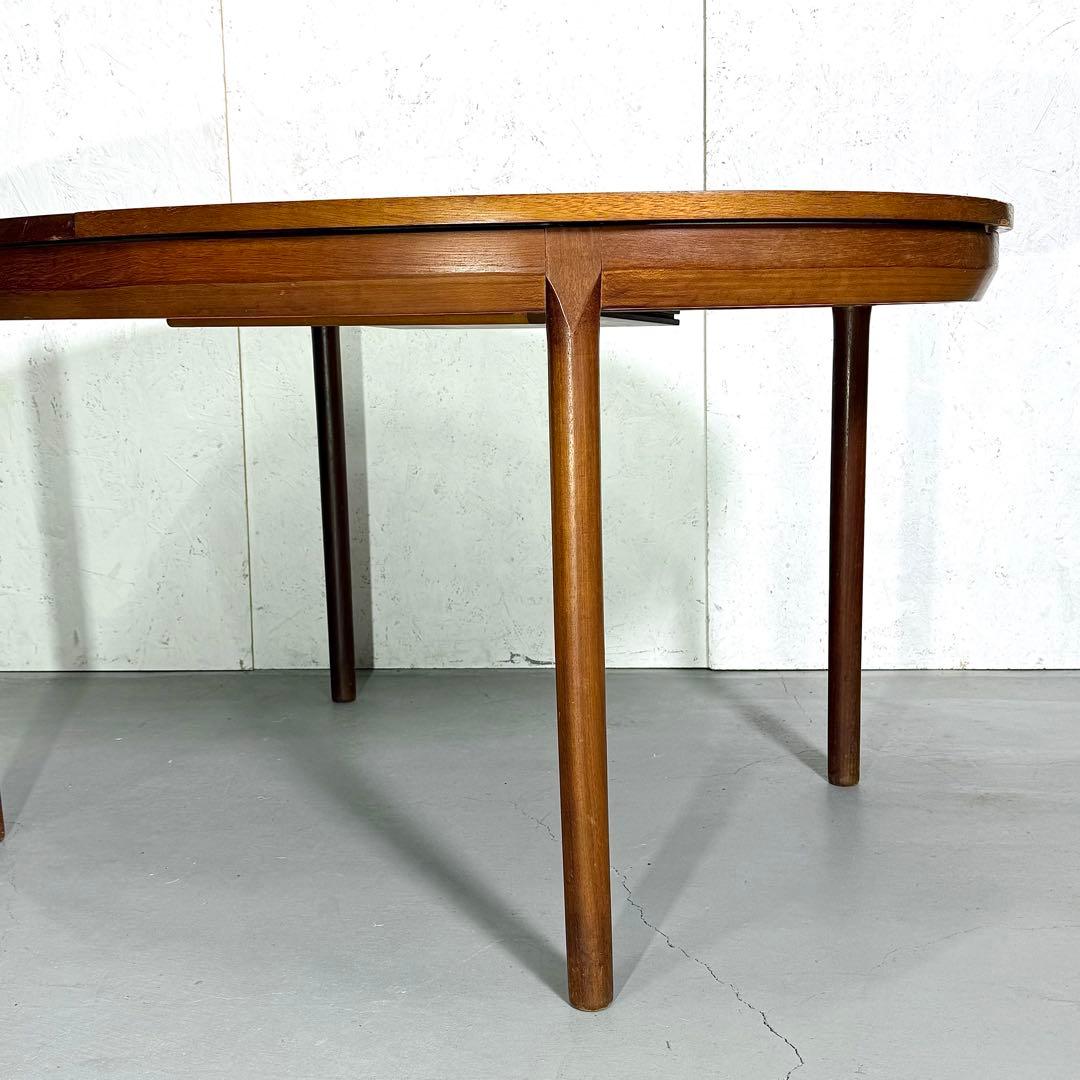 WHITE & NEWTON ヴィンテージ オーバルダイニングテーブル(301)