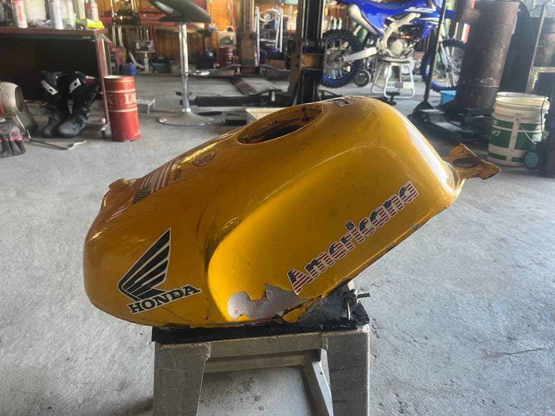 t*2様 nsr50タンク