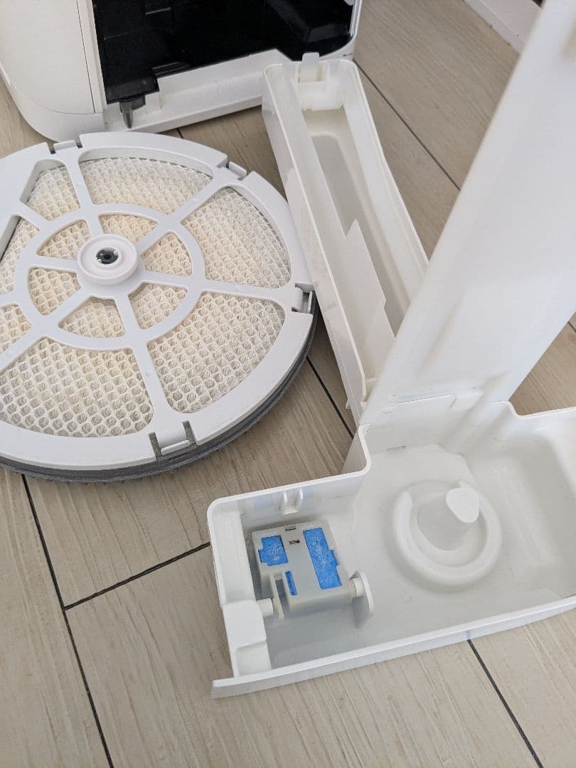 シャープ 加湿空気清浄機 KI-JS70-W　2020年製　プラズマクラスター