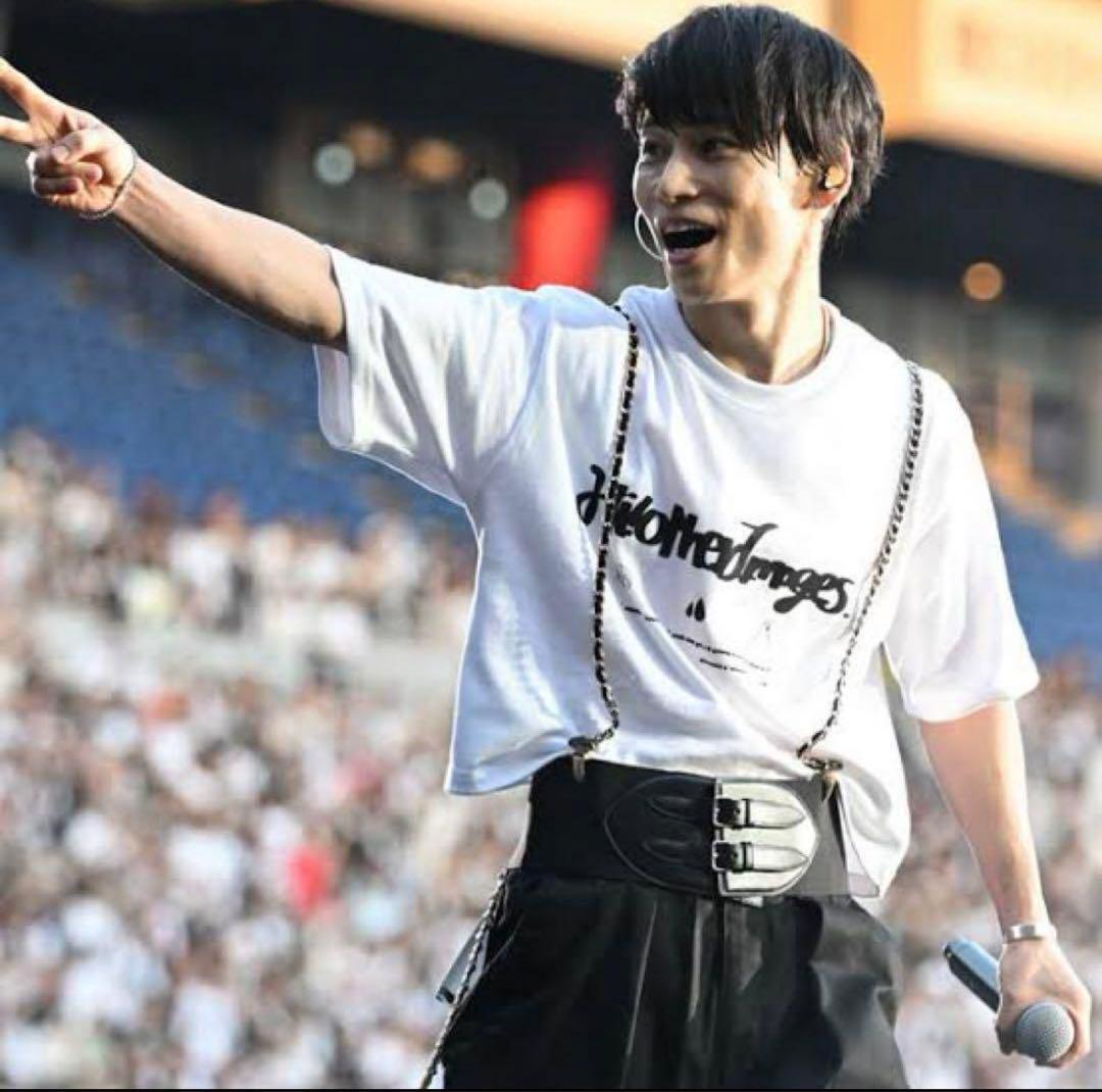 BECOME TREE チェーンサスペンダーブラックXゴールドTAKUYA∞着用