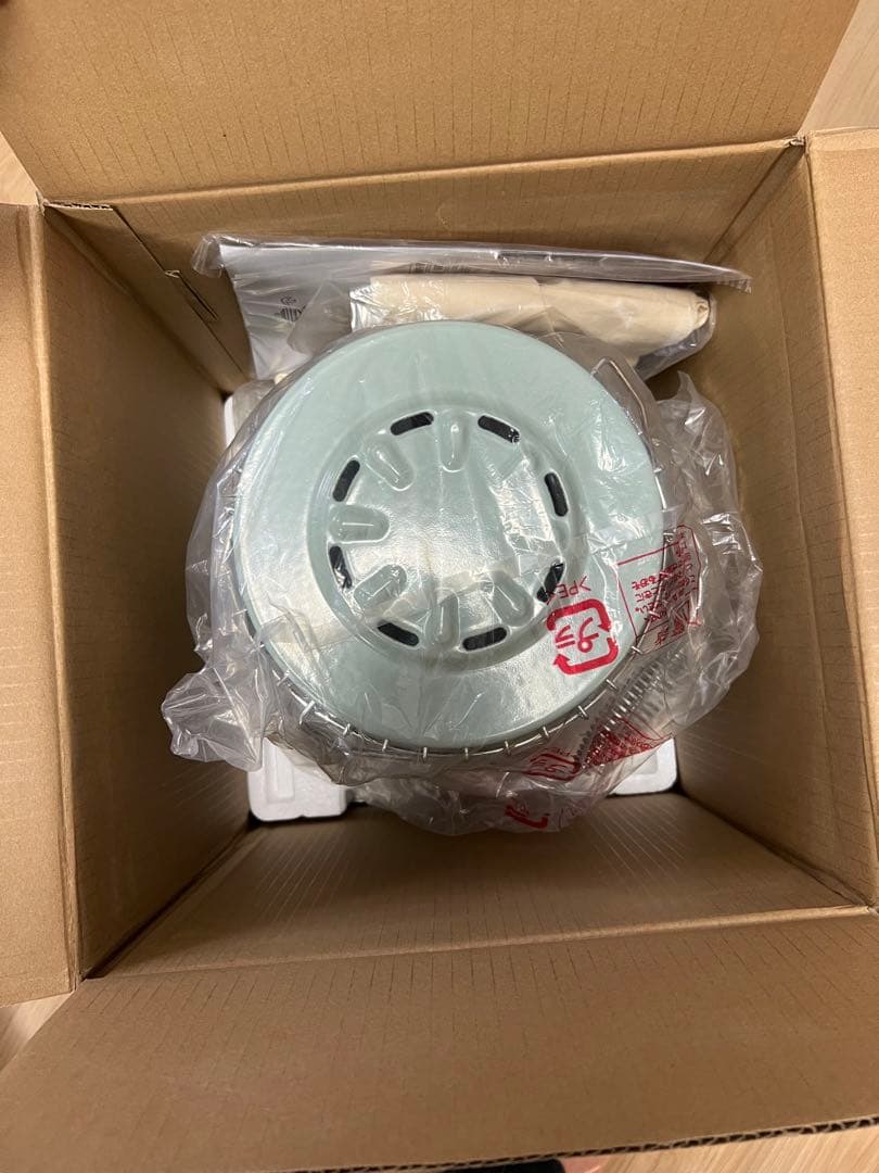 衣替え処分　センゴクアラジン　ストーブ　キャンプ　ガスストーブ