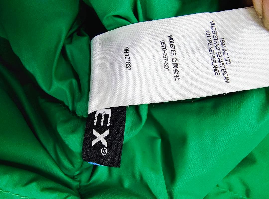 シュプリーム　マイクロダウン　ハーフジップ　Mサイズ