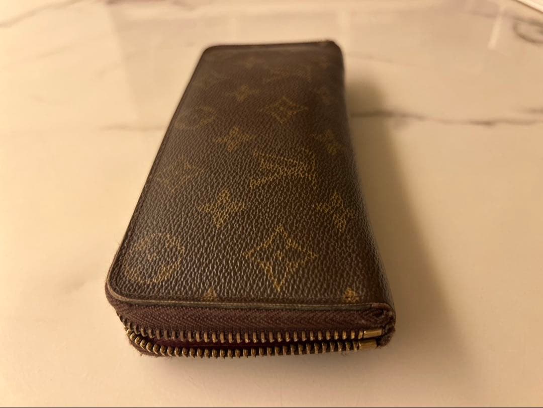 Louis Vuitton モノグラム 長財布 チャック持ち手なし