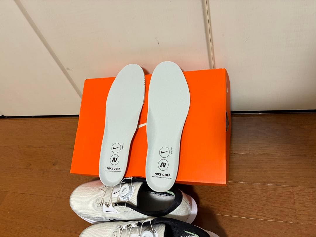 美品 ナイキ ゴルフシューズ インフィニティ ツアー BOA 27.0cm