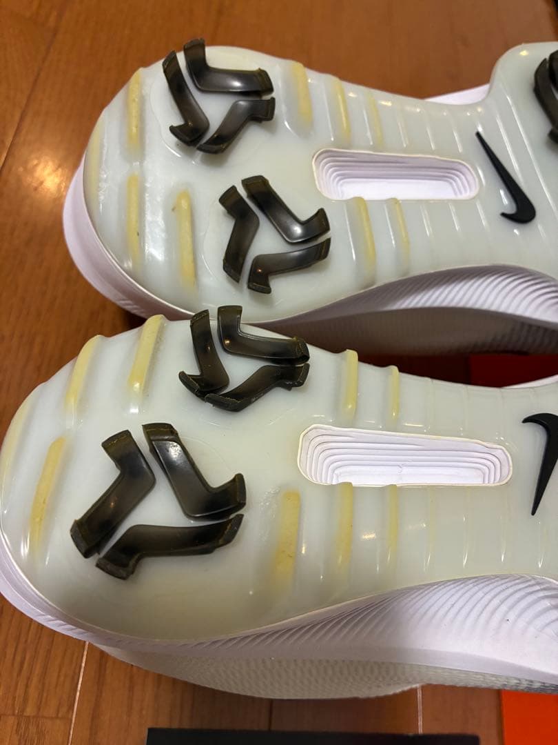 美品 ナイキ ゴルフシューズ インフィニティ ツアー BOA 27.0cm