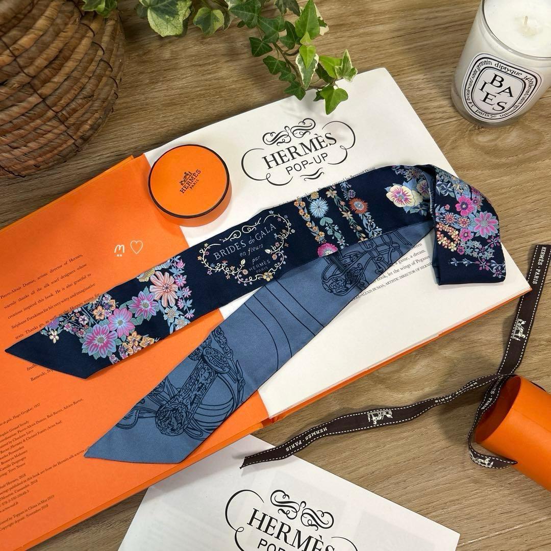 HERMESエルメス ツイリー ブリッドドゥガラアンフルール フラワー25SS