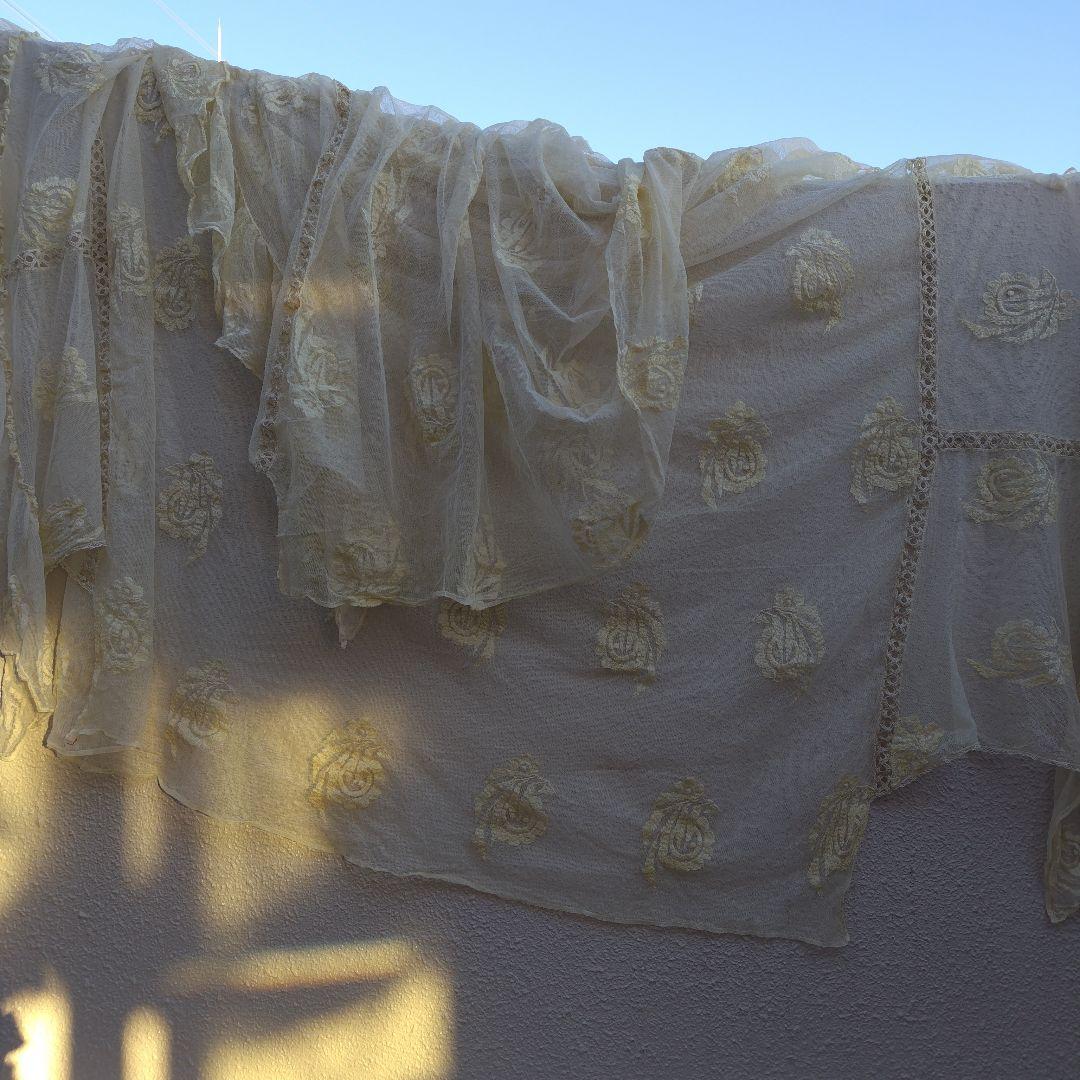 フランスアンティークチュール　ベッドカバー