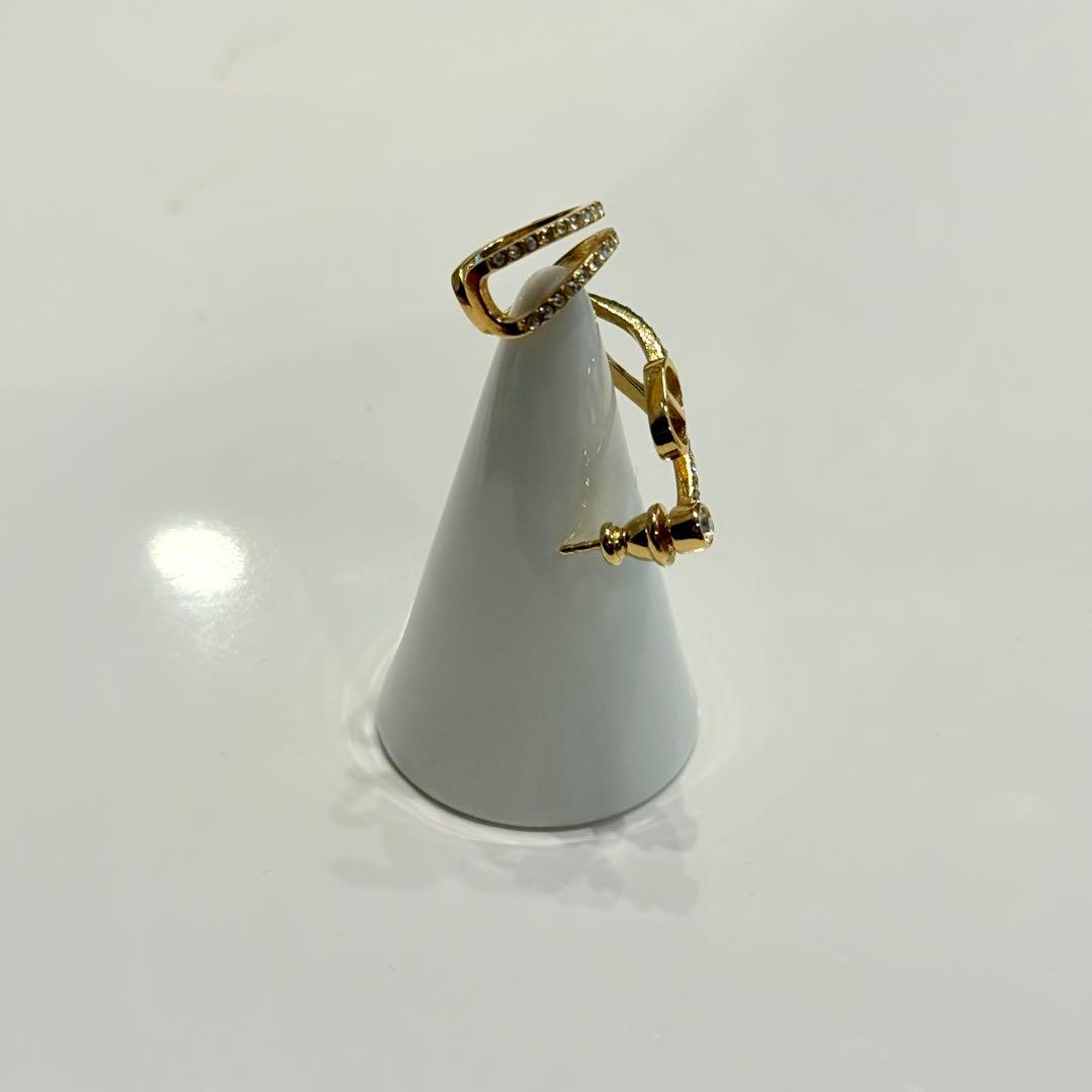Dior イヤーカフピアス　左耳