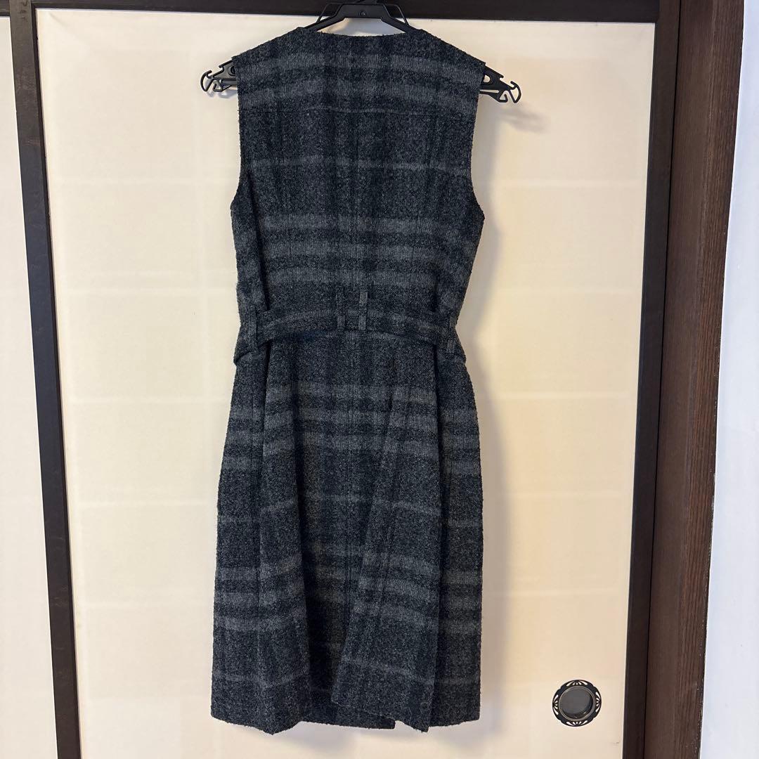 みえこ バーバリーロンドン ノースリーブワンピース サイズ36