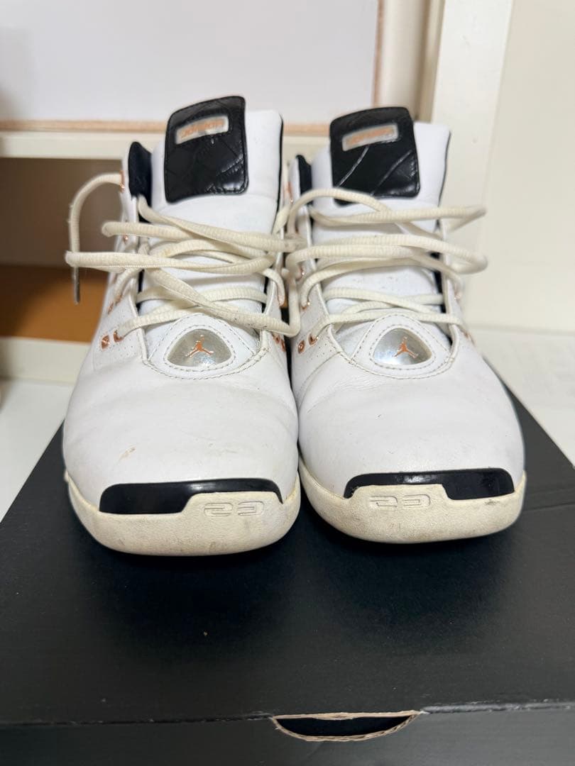 air jordan 17バスケットボールシューズ ホワイト/ブラック/ゴールド