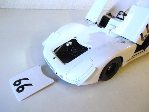 特価 AUTOart (1/18) ポルシェ 908/02 Holtville - メルカリ