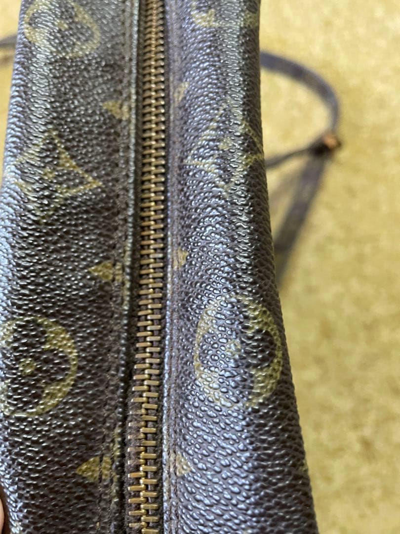 みわく。LOUIS VUITTON バック