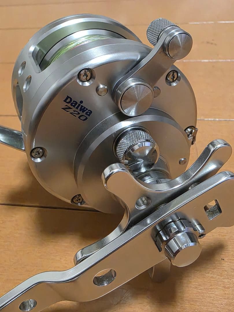 ダイワ　ソルティガZ20　PE3号350m付き