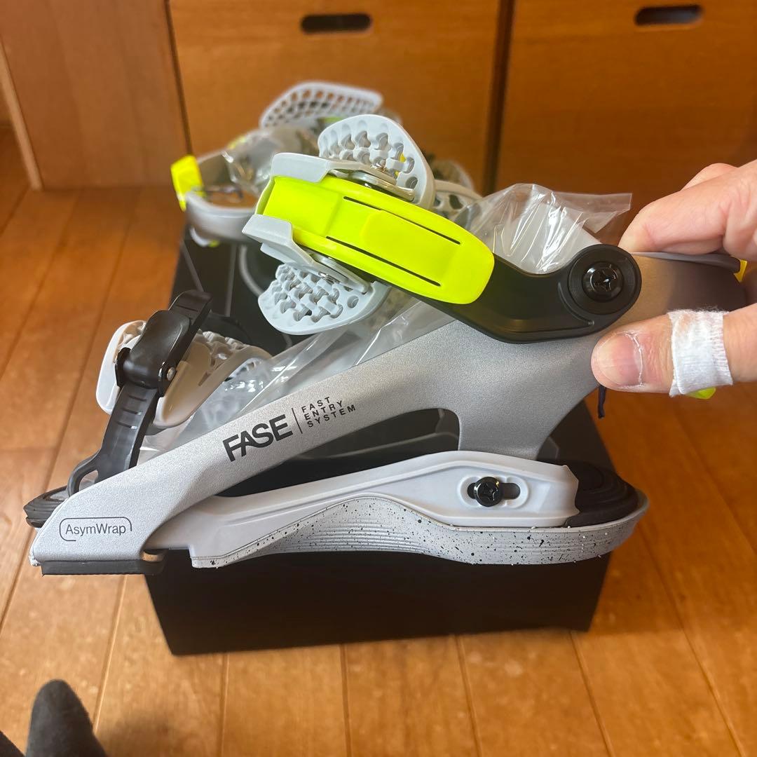 Bataleon blaster FASE MLサイズ TOGRAYビンディング