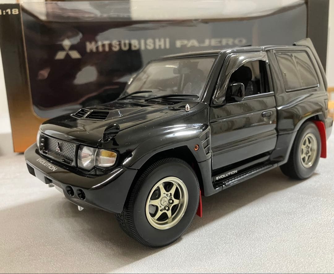 オートアート 1/18 MITSUBISHI パジェロ エヴォリューション - メルカリ