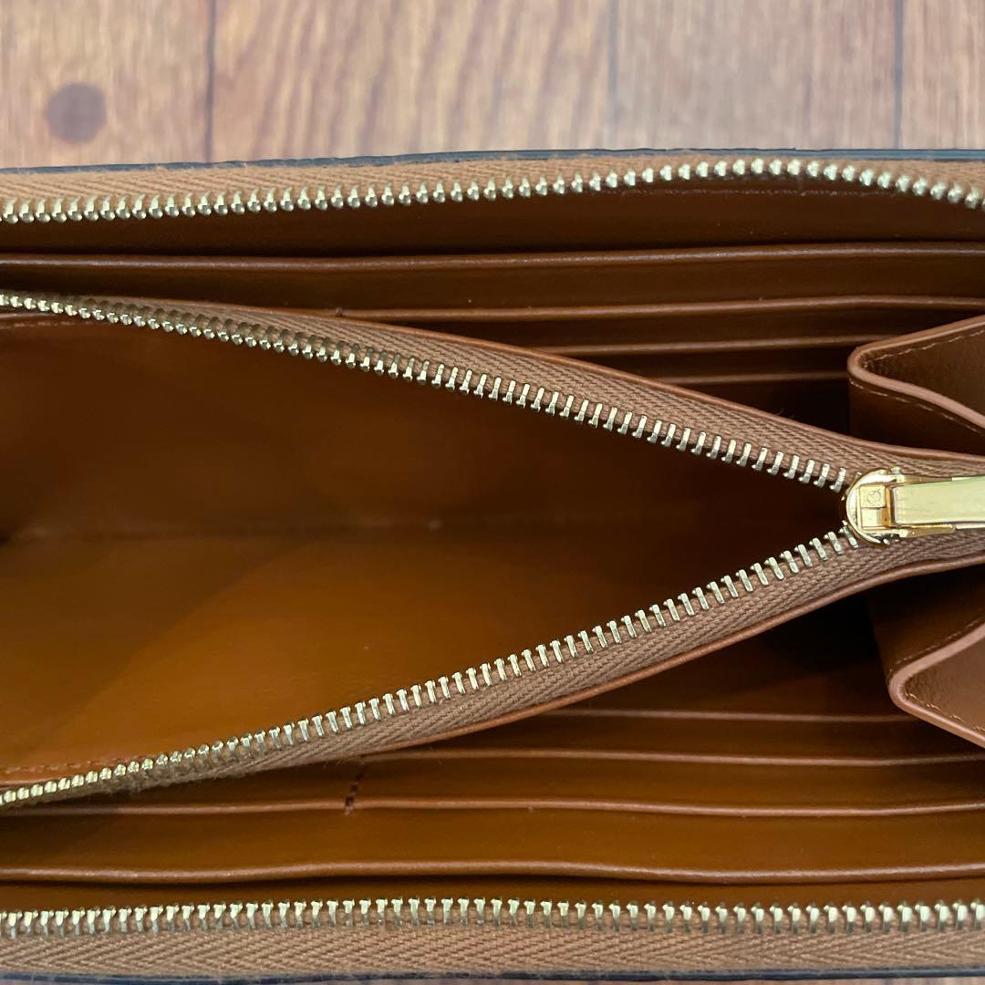 セリーヌ　長財布