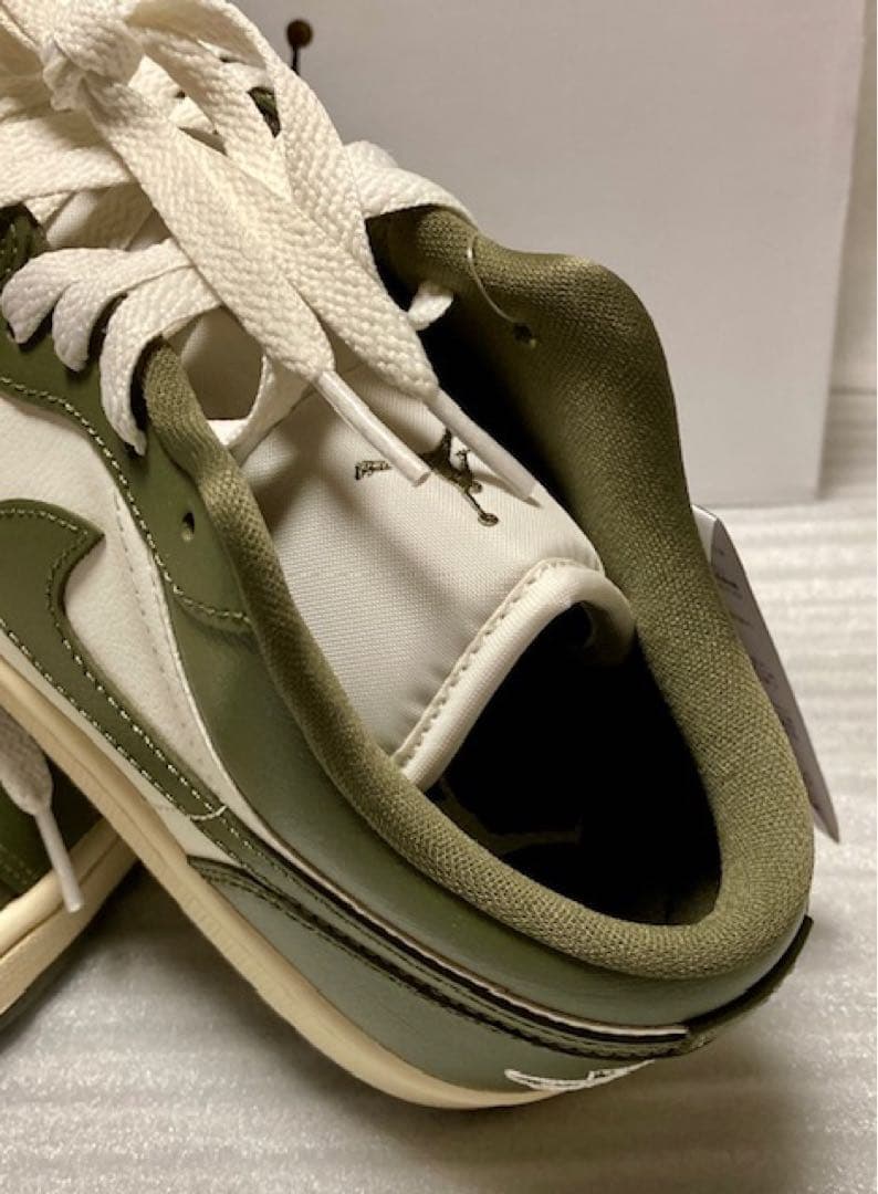 ナイキ WANS AIR JORDAN 1 LOW26cm【タグ付新品未使用品】