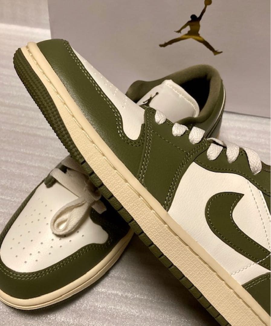 ナイキ WANS AIR JORDAN 1 LOW26cm【タグ付新品未使用品】