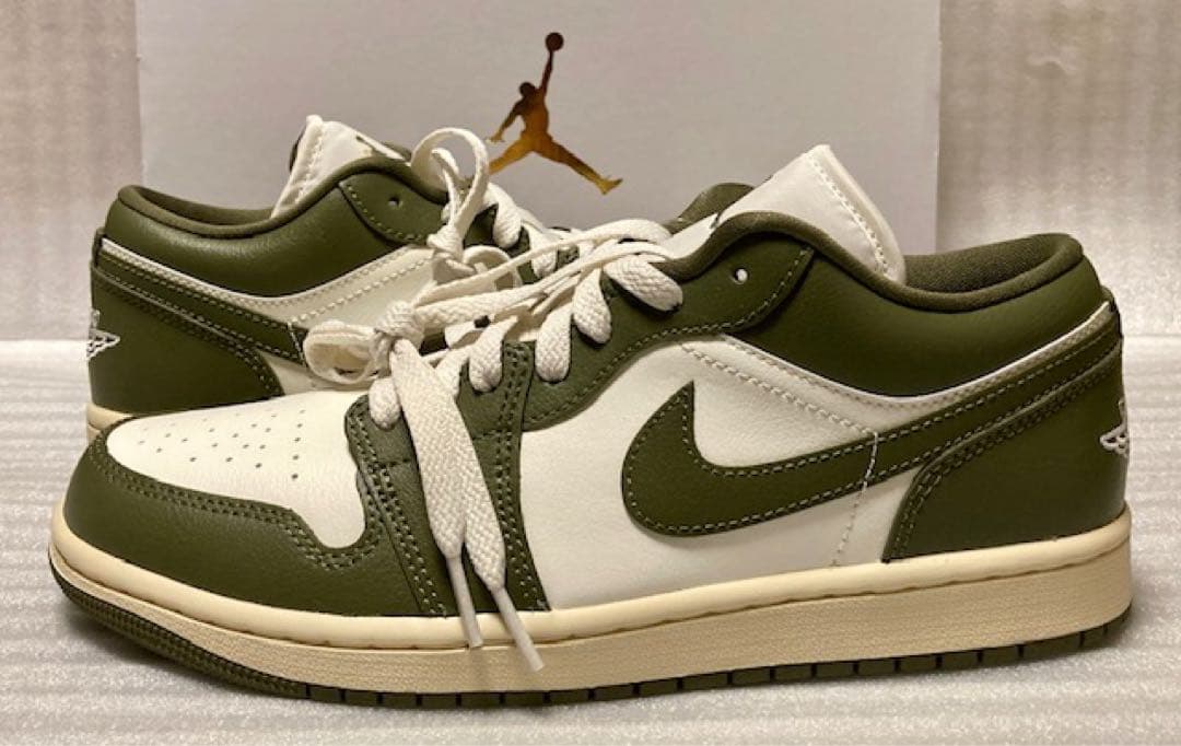 ナイキ WANS AIR JORDAN 1 LOW26cm【タグ付新品未使用品】