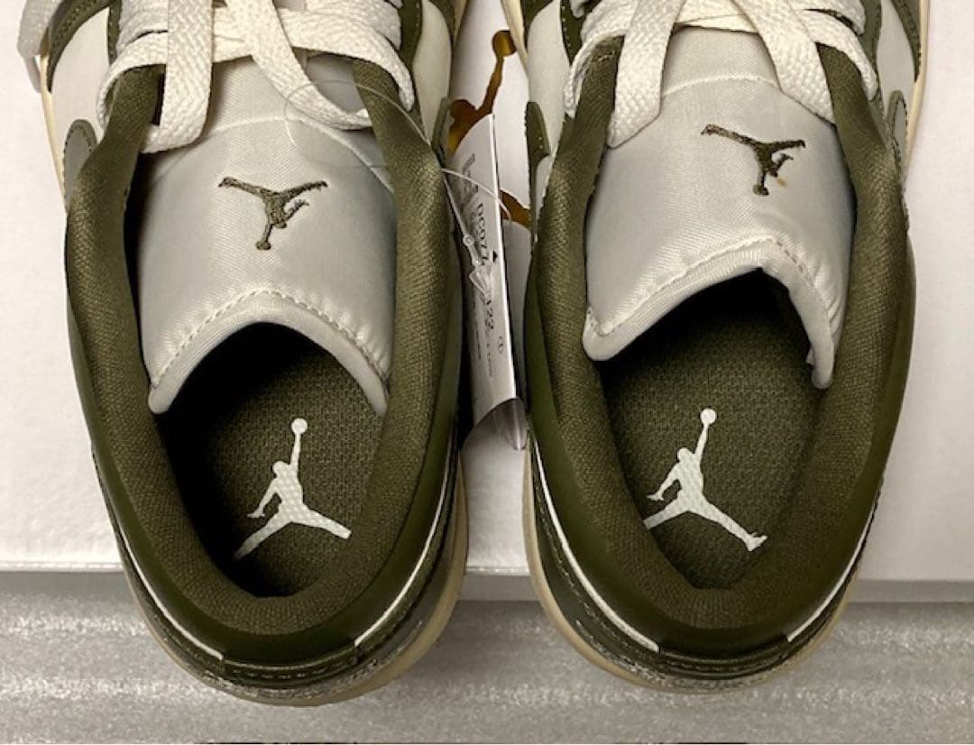 ナイキ WANS AIR JORDAN 1 LOW26cm【タグ付新品未使用品】