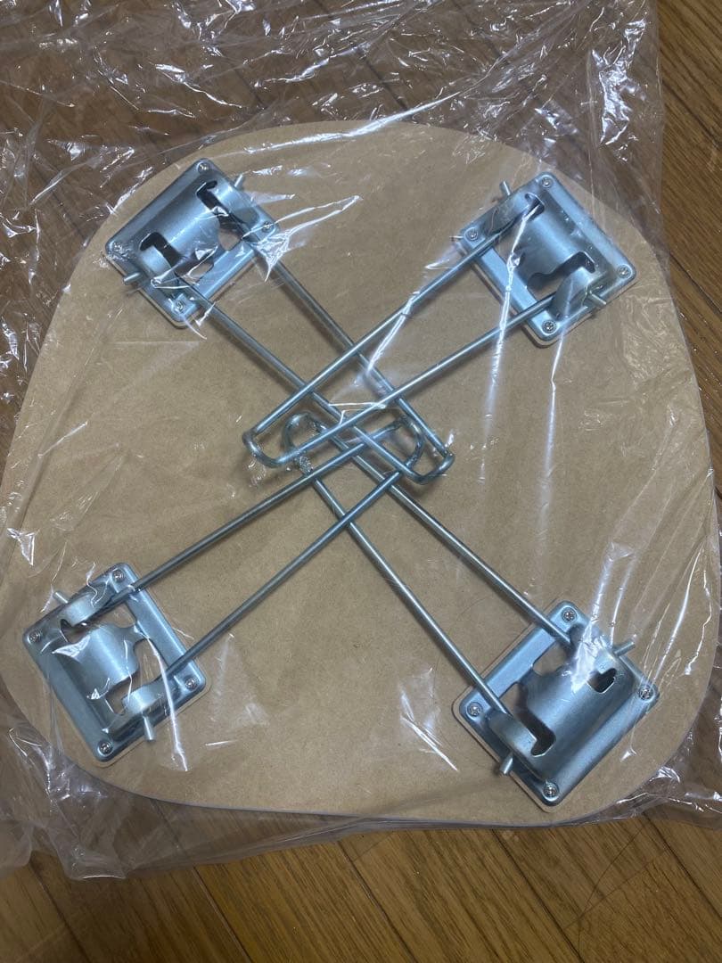 つば九郎　ミニテーブル