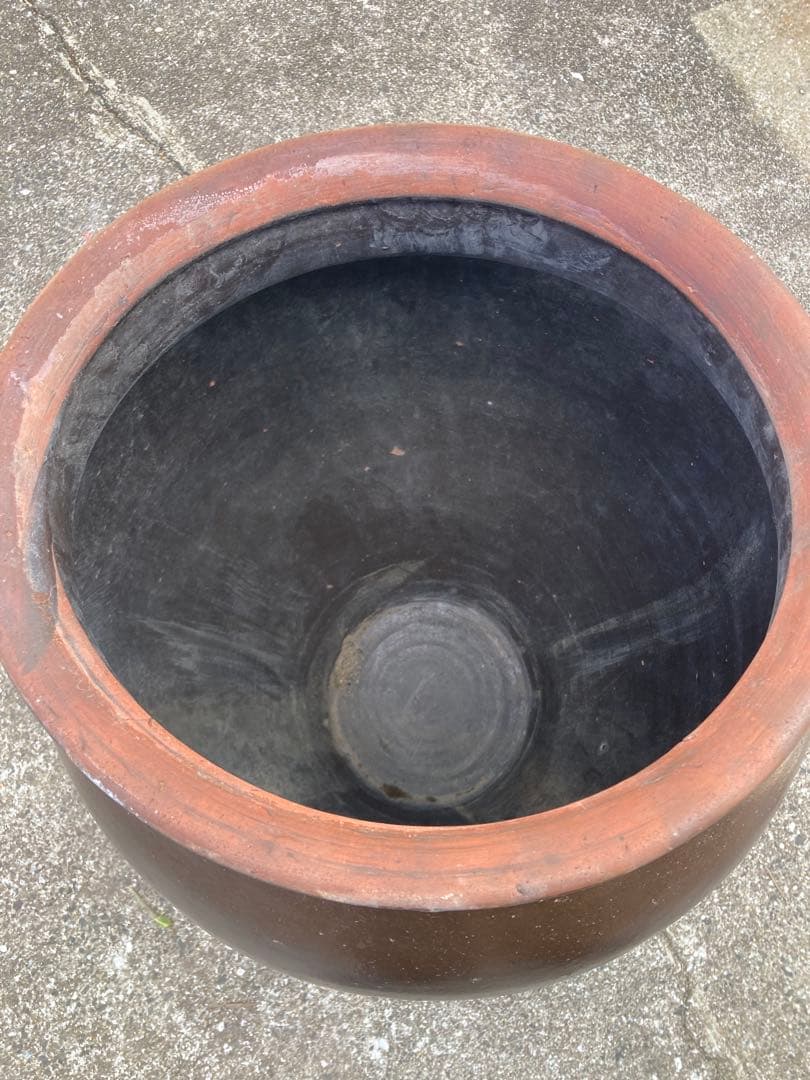 アンティーク。古民家。昭和レトロ。陶器製水鉢 ダークブラウン 60センチ。