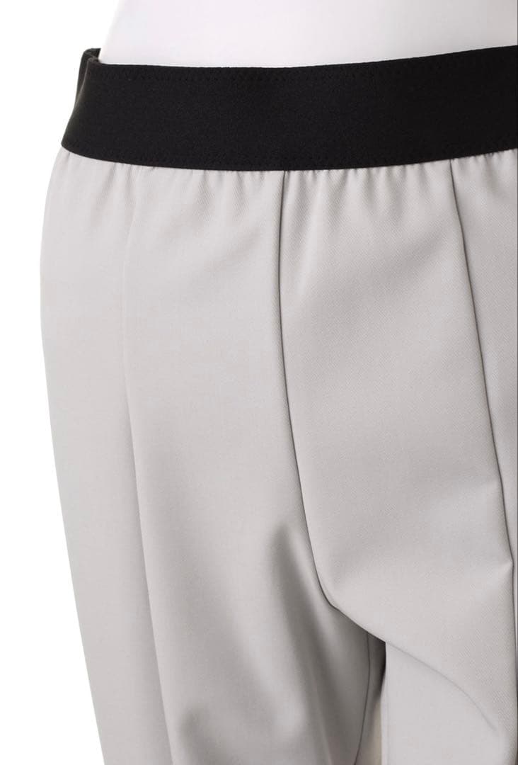 新品 ADORE ナイロン2WAYセンタースリットペンシルパンツ 36