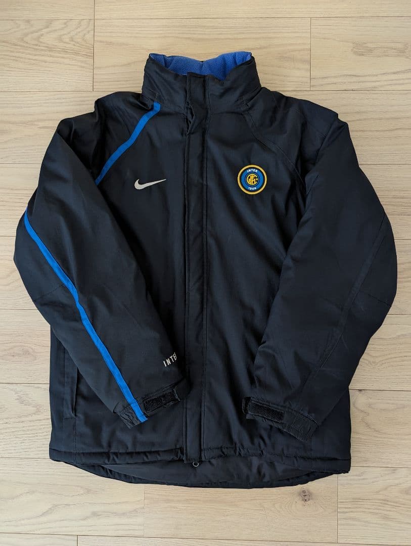 インテル 中綿ジャケットNIKE ナイキ ワッペン サイズM 黒x青