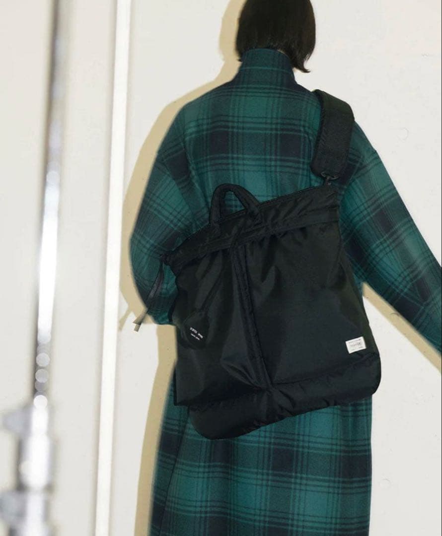 PORTER × HYKE HELMET BAG BLACK 25FW