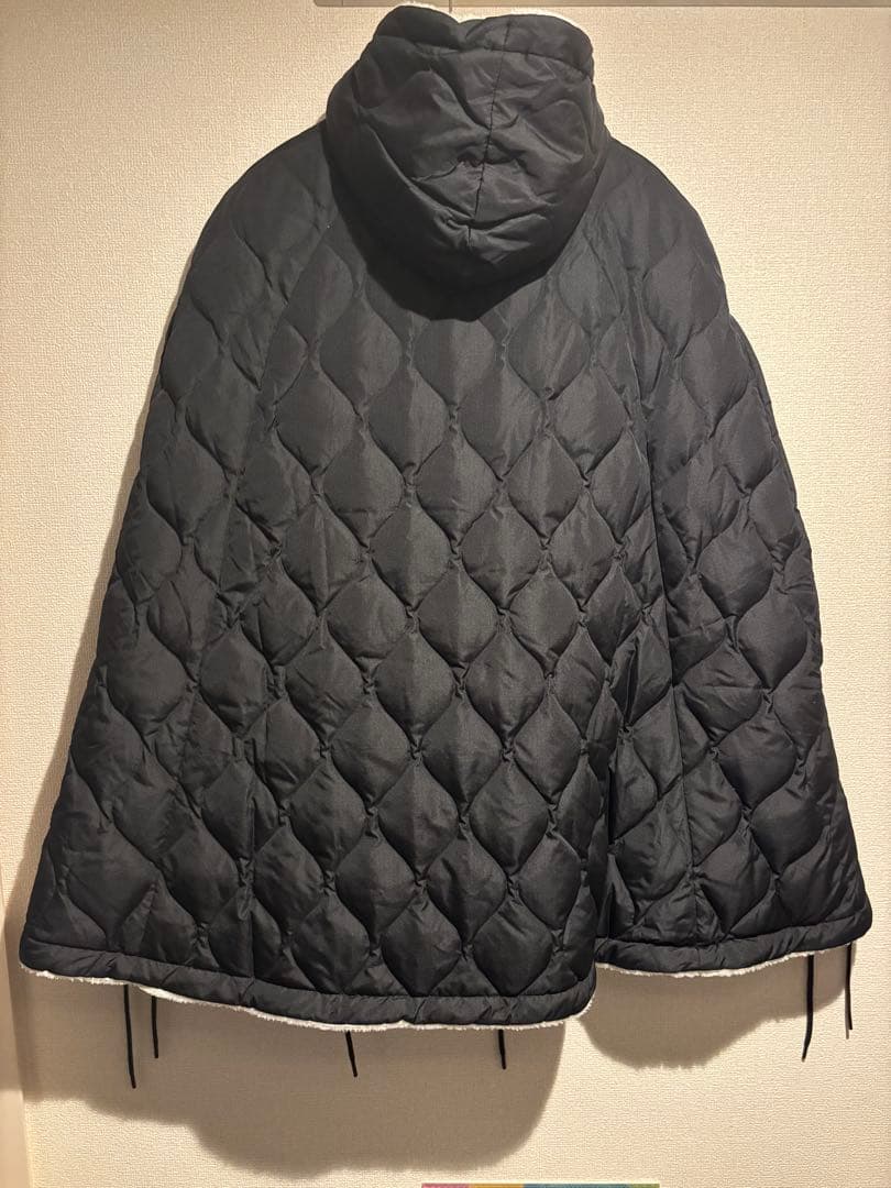 TAION ブラック ダウンフード付きポンチョ