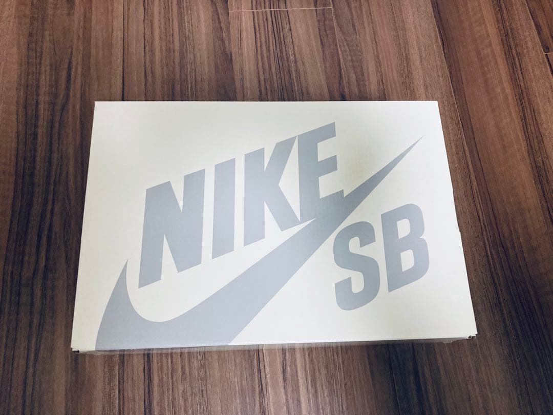 VERDY × Nike SB Dunk Low Pro QS 28.5cm