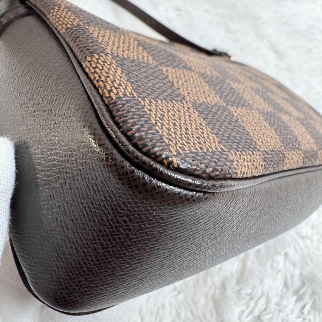 美品 ルイヴィトン トゥルースメイクアップ ダミエ N51982 保存袋付