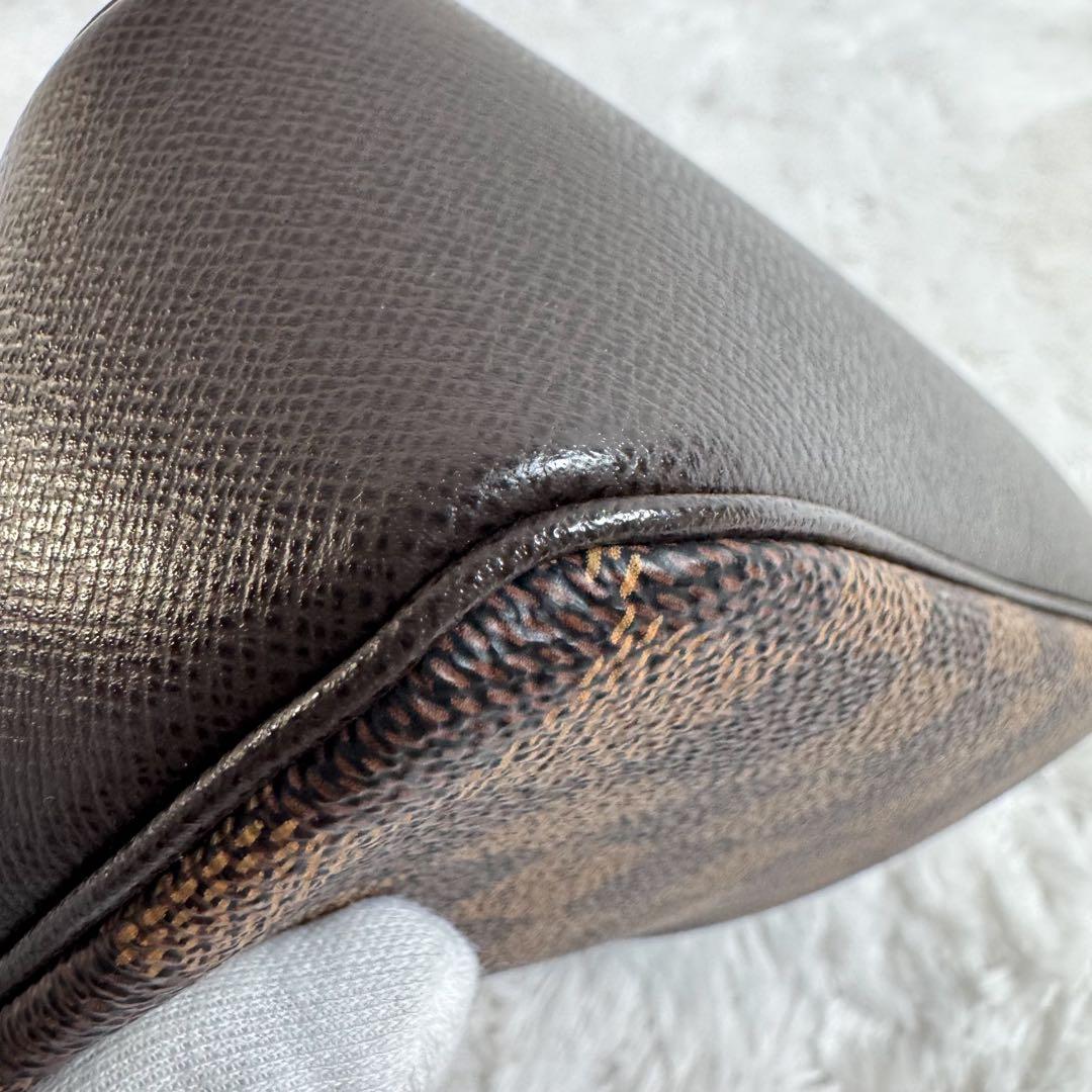 美品 ルイヴィトン トゥルースメイクアップ ダミエ N51982 保存袋付