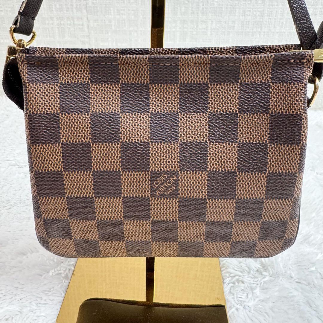 美品 ルイヴィトン トゥルースメイクアップ ダミエ N51982 保存袋付