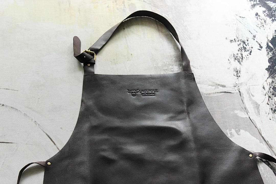 ★LAGUIOLE EN AUBRAC レザーエプロン★