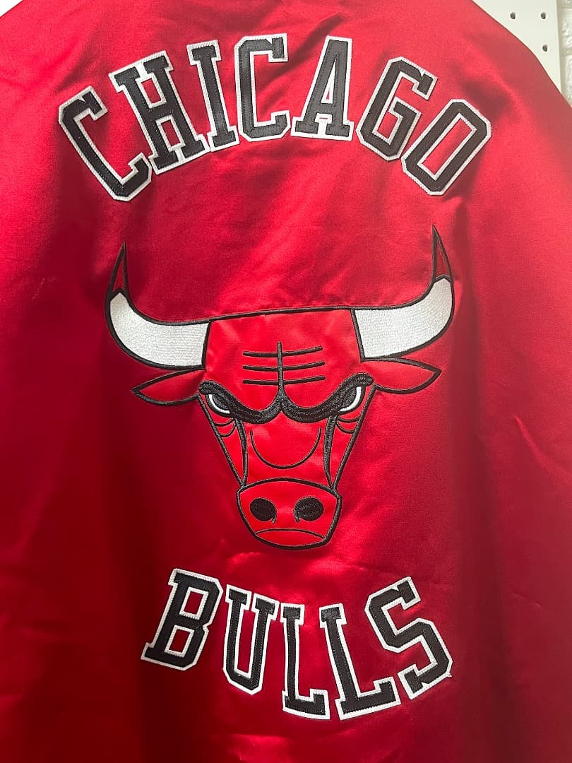 【希少 Big ロゴ】ミッチェル アンド ネス NBAブルズ スタジャン