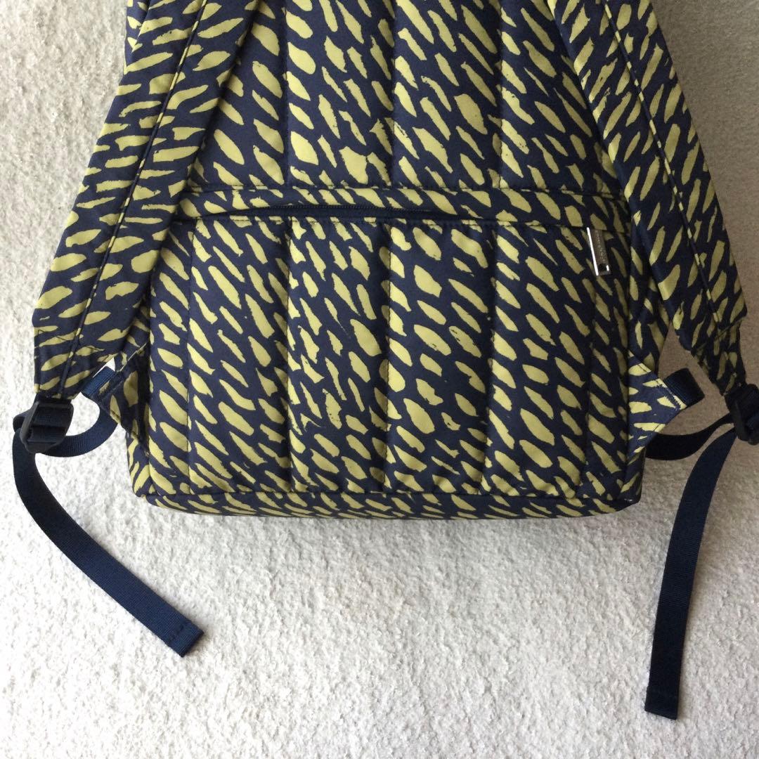 美品　marimekko マリメッコリュック　LOLLY Sukkula総柄